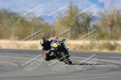 media/Jan-10-2025-CVMA Friday Practice (Fri) [[489e0da257]]/Group 4 and Trackday/Session 5 (Turn 7)/